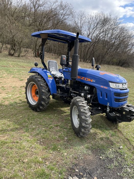 Tractor/ Tractoras  Bizon XD 354