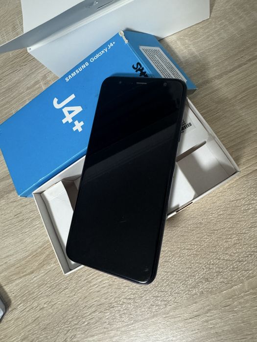 Vand Samsung J4+