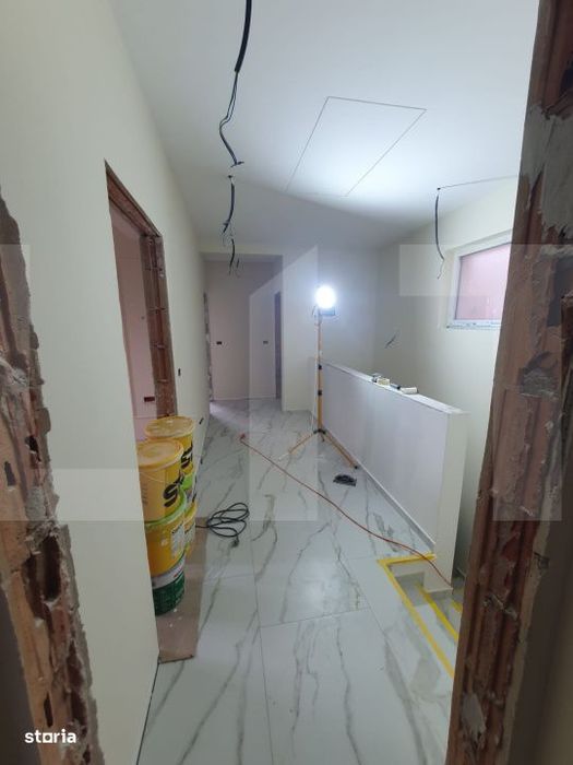 Duplex modern despartit prin bucatarie si camara