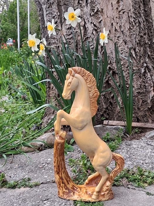 Красива Фигура Статуетка Кон