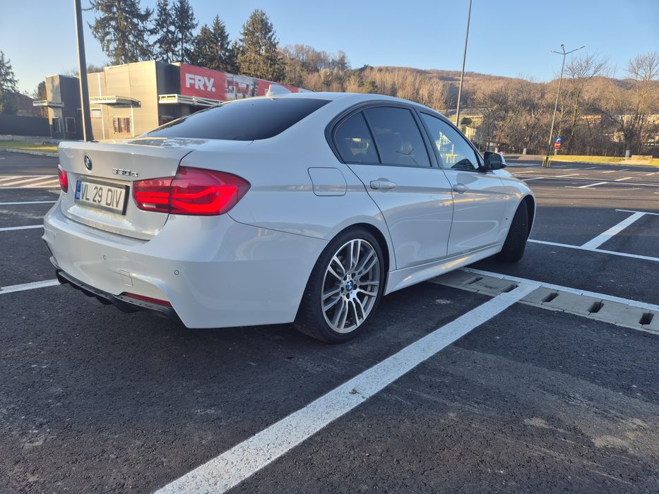 BMW Seria 3 / 330E iPerformance - 252 cp - Plug-In Hybrid / M- Sport