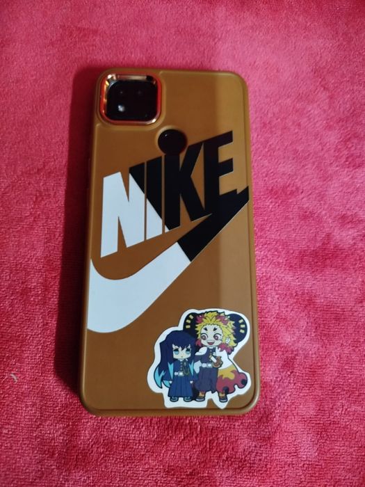 Срочно продам телефон