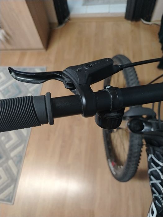 Bicicleta rockrider noua VAND URGENT !!!