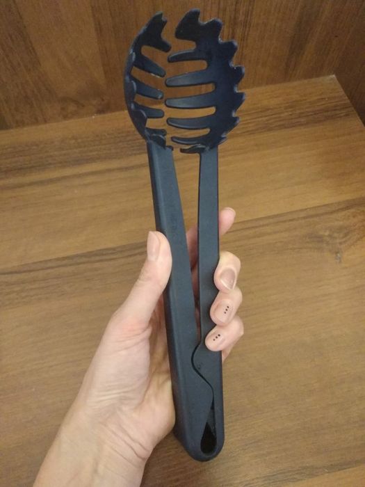 Щипцы, совок и щетка