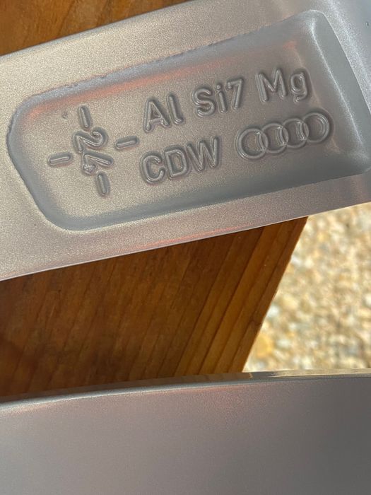 18 Цола 5 х 112 мм Ауди , Audi A 6 , S 6 , A 4 , Q 5 , Q 3