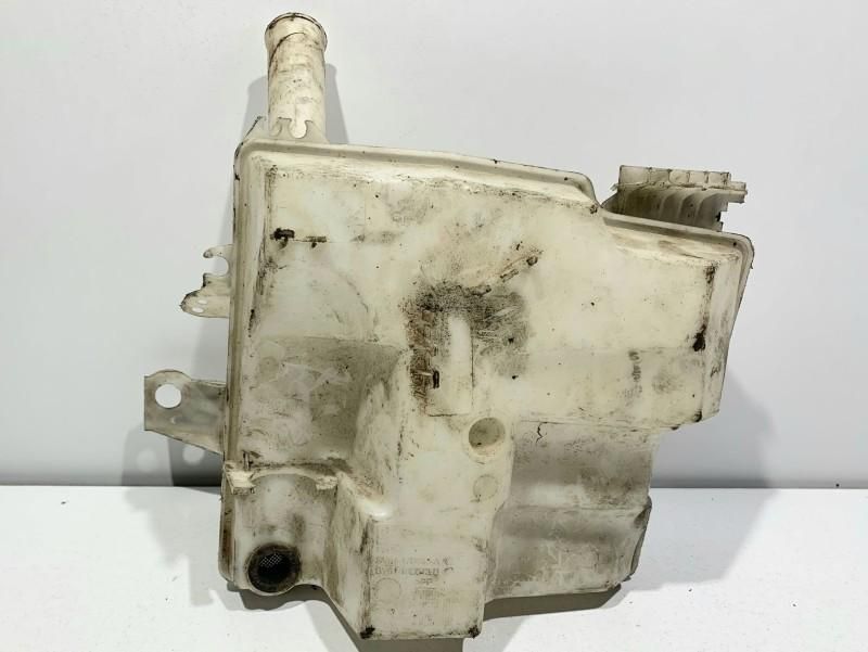 Vas lichid parbriz Ford Focus 3 (2011-2015) 1.6 tdci T3DB BV61-17B613-AC