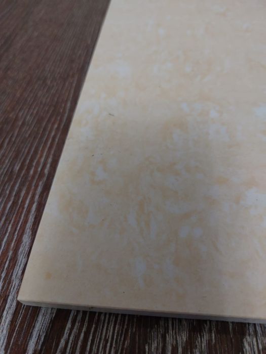 Продам керамогранит 60×60