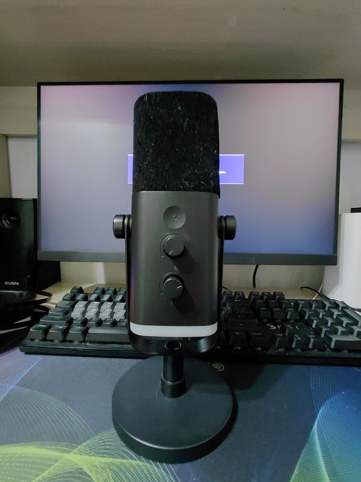 Микрофон Fifine AM8