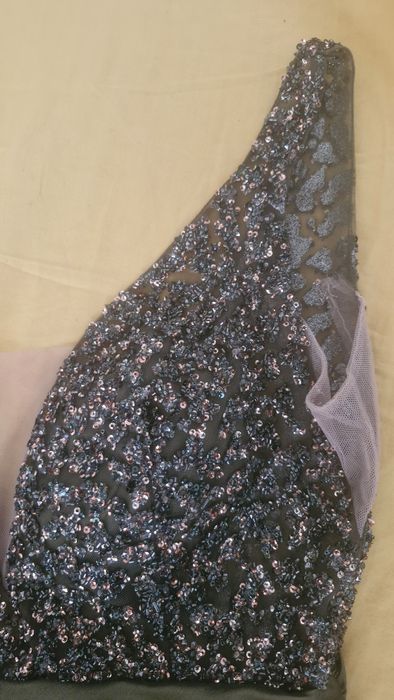 Рокля официална много красива