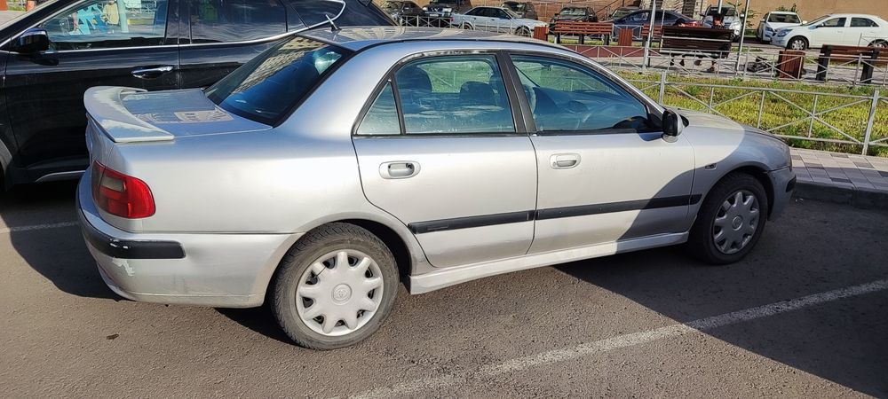 Митсубиси Каризма