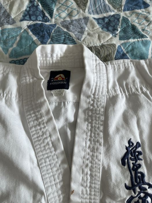 Продам кимано для Каратэ