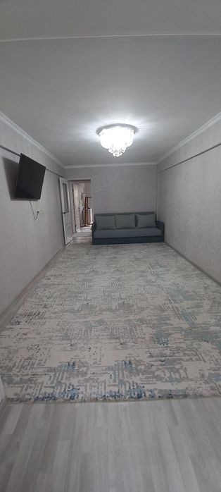 Продам 4× комнатную квартиру