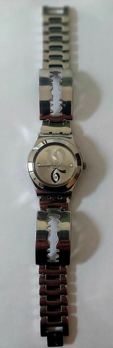 Ceas Swatch Irony "La Dolce Vita" (Razor Blade)