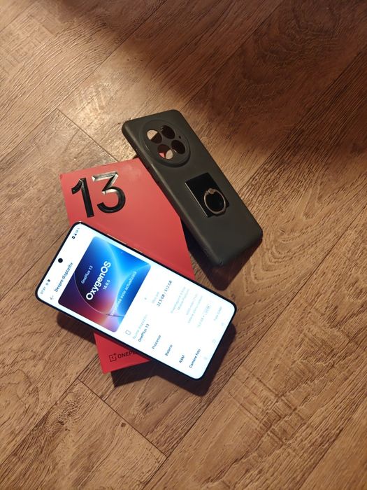 Oneplus 13 16/512 GB liber retea culoare alb