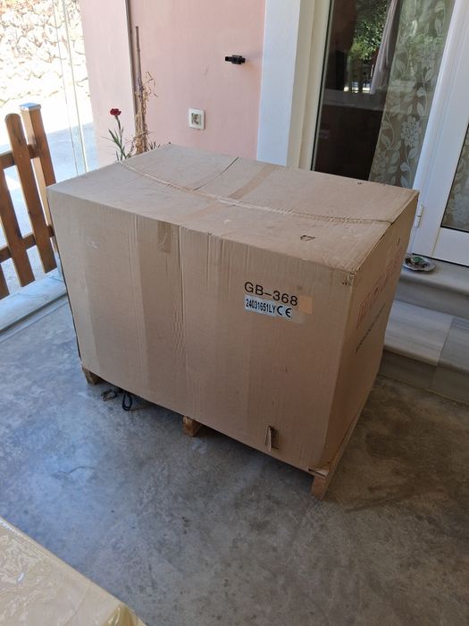 Грил за печене на пилета на газ