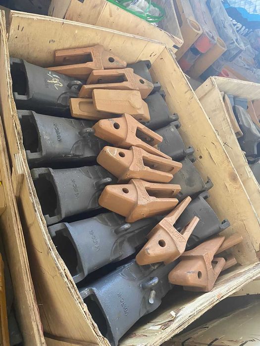 Запчасти для спецтехники Hitachi Cat Hyundai