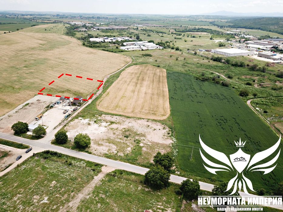 Под наем земя, парцел, паркинг 4320кв.м. в Асеновград, втора линия