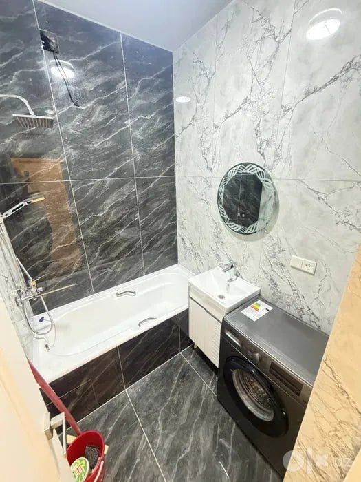 Шота Руставели на против  Moderno Tower