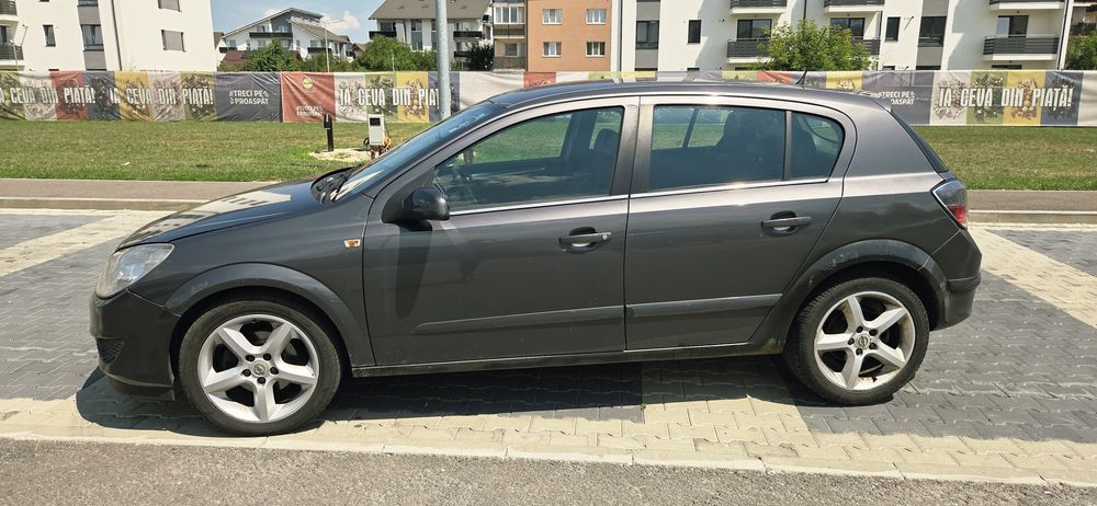 Opel astra H an 2008