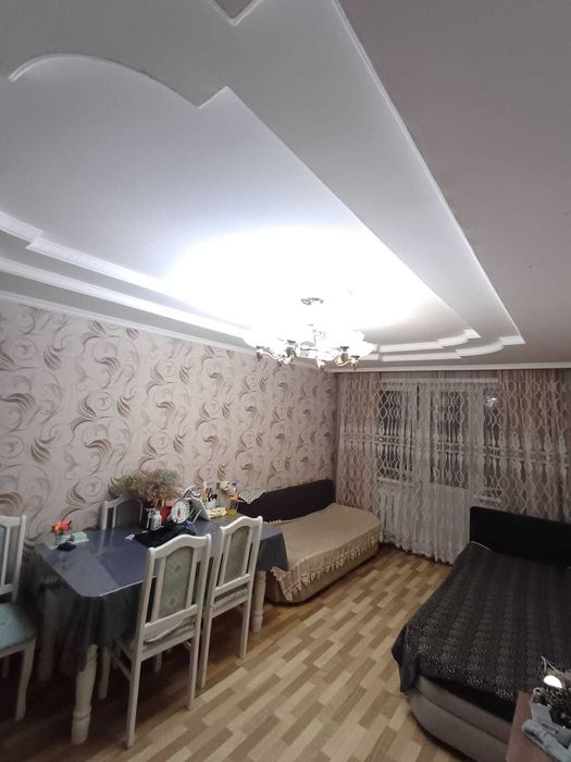 Двухкомнатная  в районе ЦУМ