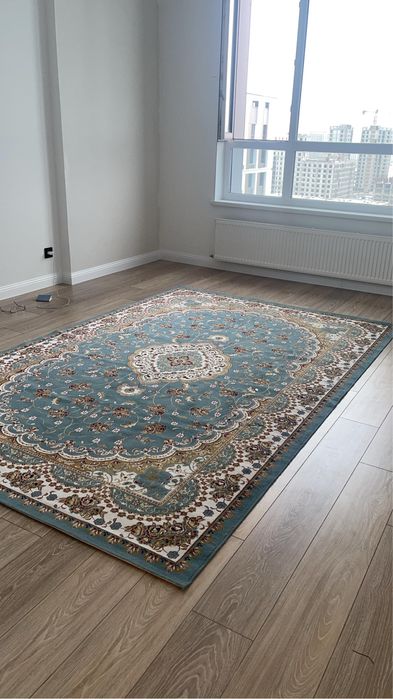 Продаётся  ковры б/у в хорошем сосотянии