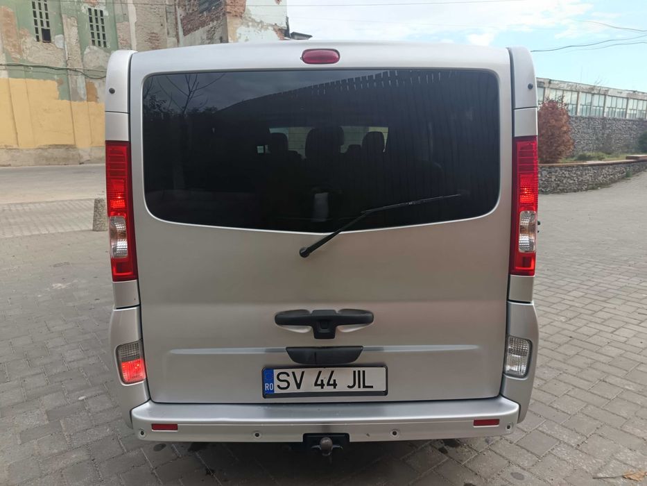 Renault Trafic 2.0 DCI 115 CP **An 2014**Lung**Black Edition