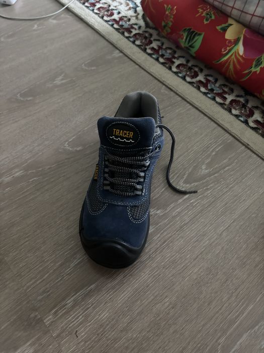 Спецобувь  крассовки