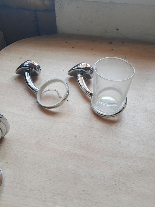 Аксесоари за баня.