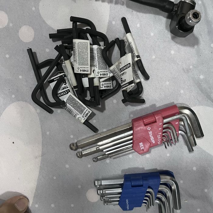 Хар хил турдаги инструмент