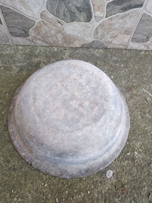 Lighean mare din aluminiu