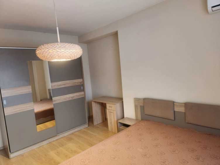 Дава се под наем Тристаен апартамент в София, Зона Б-18 - 101 кв.м за 846.6 € - Снимка #3