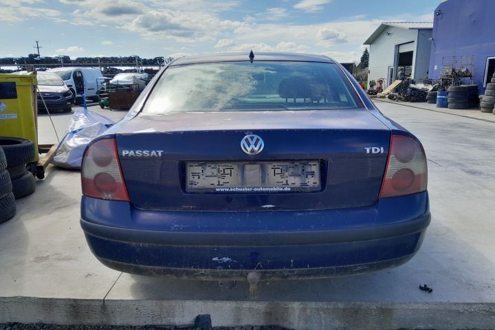 Dezmembrez Volkswagen VW Passat B5.5