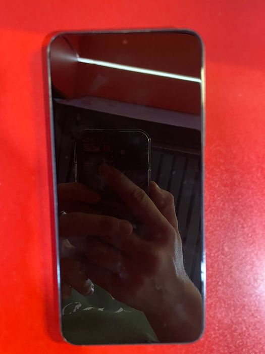 Обменяю самсунг s22+