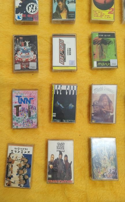 Аудио Касети от Деветдесетте години