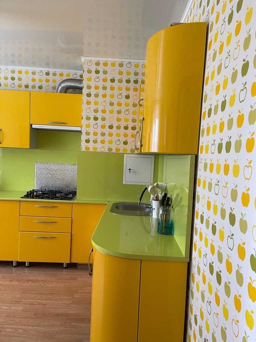 Продажа 3-комнатной квартиры в 7 мкрн