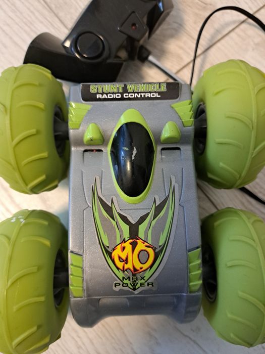 Masina cu telecomanda max power stunt vehicle