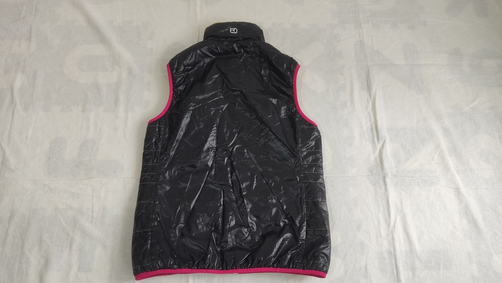 Vestă Piz Vesť Ortovox Swisswool Inside XL dama lână Pertex® Quantum