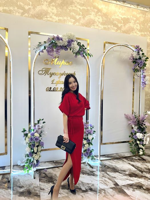 вечерное платье от Zara