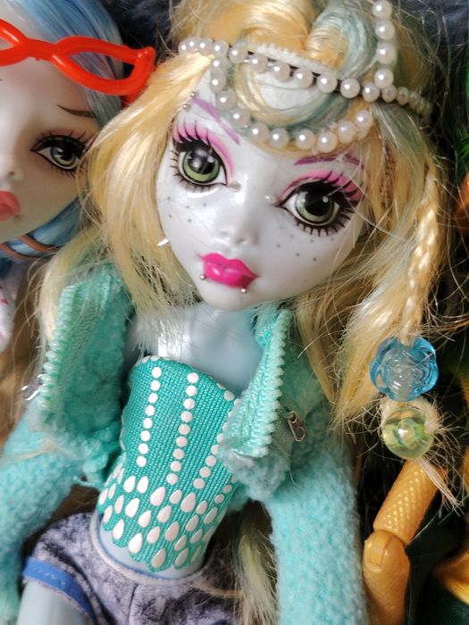 Обмен кукол монстр хай