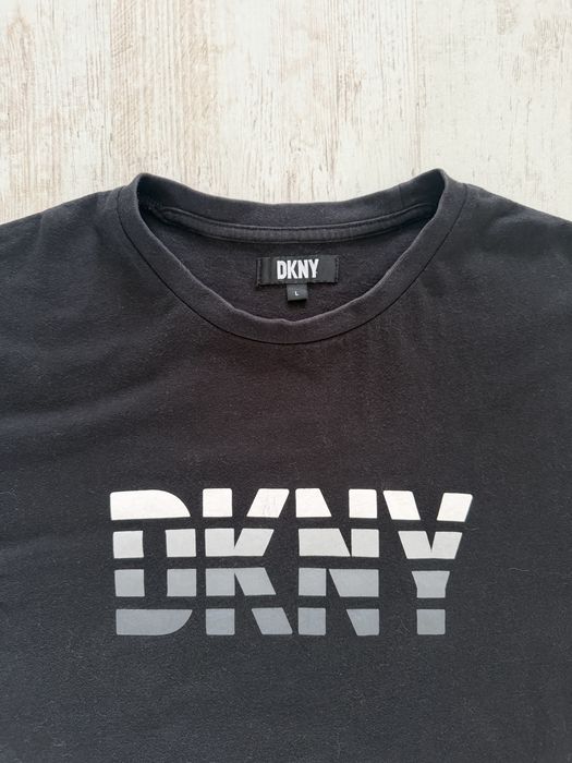 Тениска DKNY размер L