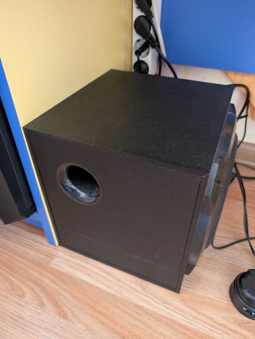 тонколони genesis helium 610bt