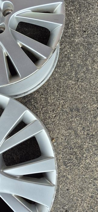 4 jante aliaj originale R17; 7J×17H2,ET.60