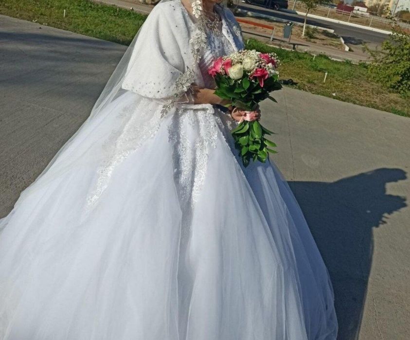 Продам свое свадебное платье