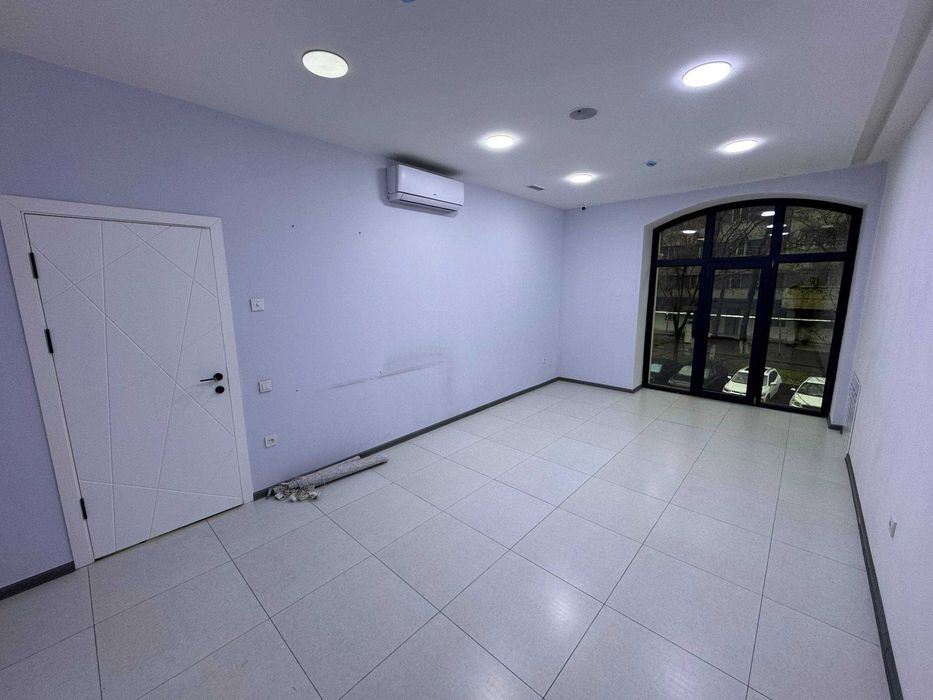 Продается помещение в центре города Ц1 Бибигон