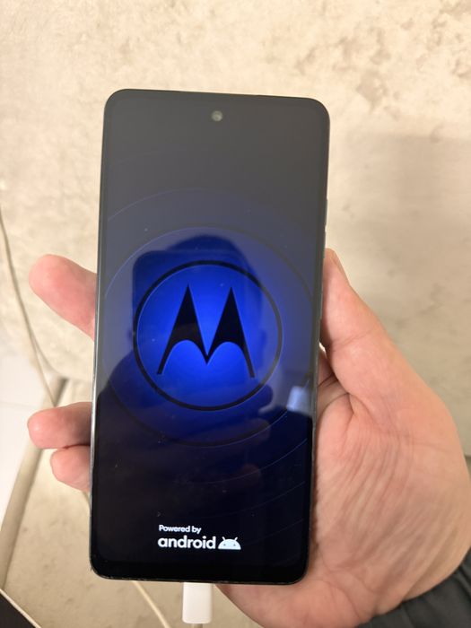 Motorola телефон сотовый