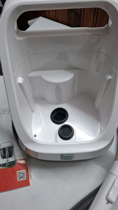 H.Koenig TWT77, 650 WПерящата прахосмукачка,два резервоара