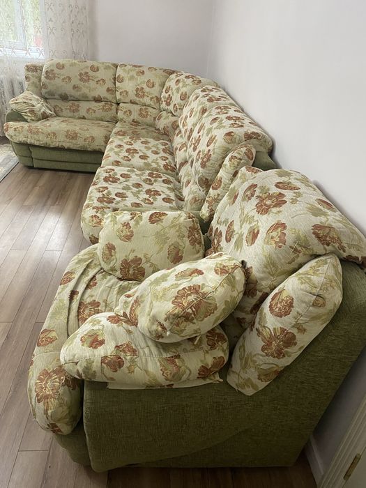 Диван угловой с креслом