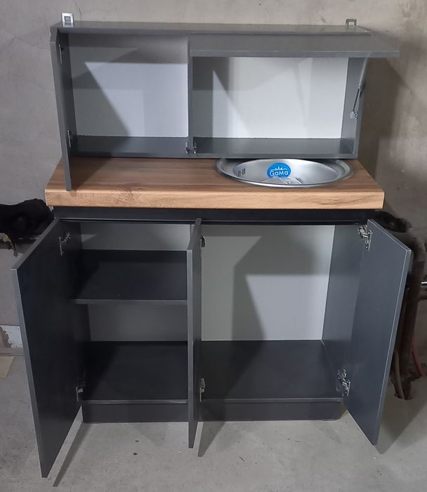 Кухонный гарнитур.