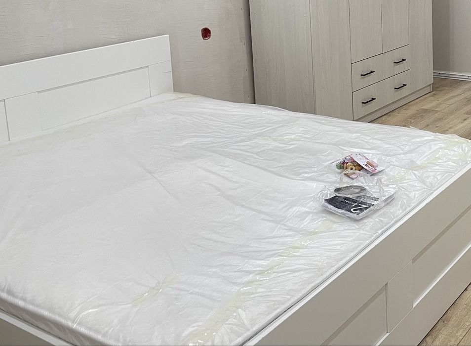 Продам кровать 160х200