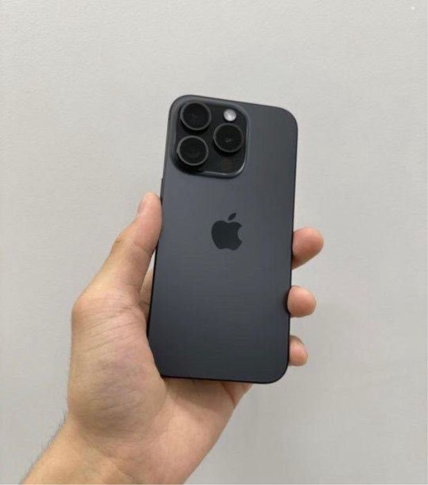 Продам iPhone 15 Pro 128